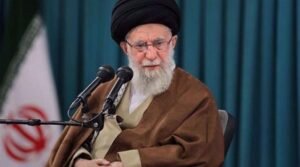 ২ হাজারের বেশি দণ্ডপ্রাপ্ত অপরাধীকে ক্ষমা করলেন খামেনি