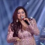 গানের সাফল্য নিয়ে বিস্ফোরক মন্তব্য শ্রেয়া ঘোষালের