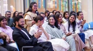 হুমকি পাওয়ার পর প্রথমবার প্রকাশ্যে দীপিকা-রণবীর