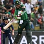 কঠিন সমীকরণের ম্যাচে ব্যাটিংয়ে পাকিস্তান