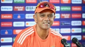 ভারত-জিম্বাবুয়েকে ফাইনাল চান দ্রাবিড়