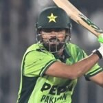 বাবরের স্ট্রাইক রেট নিয়ে যা বললেন ডু প্লেসি