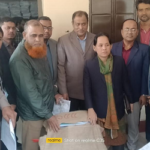 আটোয়ারীর প্রতিটি ভোট কেন্দ্রে পৌঁছে গেছে ভোটের সরঞ্জাম। রাত পোহালেই ভোট