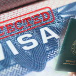 বিদেশে যেতে বাংলাদেশিদের ‘ভিসা সংকট’ কাটছে না কেন?