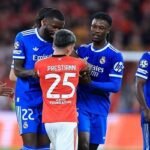 মাঠে শৃঙ্খলা ফেরাতে কঠোর অবস্থানে যাচ্ছে ফিফা, আসছে নতুন নিয়ম