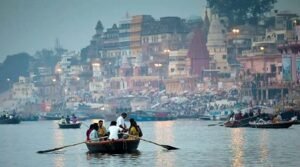 গঙ্গা নদীতে নৌকায় ইফতার বিতর্কে গ্রেফতার ১৪