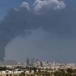 আরব আমিরাতে ২৩৮ ক্ষেপণাস্ত্র, ১৪২২ ড্রোন ছুড়ল ইরান