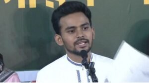 নিজের ও পরিবারের ব্যাংক হিসাব তুলে ধরলেন আসিফ মাহমুদ