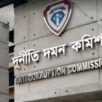 স্ত্রীসহ বিমান বাহিনীর সাবেক প্রধান হান্নানের আয়কর নথি জব্দ