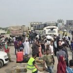 ঈদযাত্রায় মহাসড়কে বেড়েছে যাত্রীর চাপ