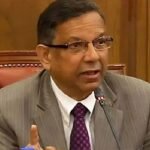 চাঁদাবাজি ও মানি লন্ডারিং মামলায় আনিসুল হকের দেশত্যাগে নিষেধাজ্ঞা