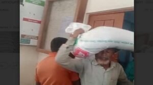 ভূরুঙ্গামারীতে ভিজিএফ এর বিপুল পরিমাণ চাল উদ্ধার