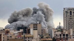 ইসরায়েলে আরও কঠোর হামলা চালানোর হুমকি ইরানের