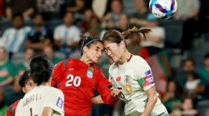 চ্যাম্পিয়ন চীনের বিপক্ষে বাংলাদেশের মেয়েদের মুগ্ধতার লড়াই