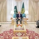 ঋণের বোঝা হালকা করতে পাকিস্তানকে ৩ বিলিয়ন ডলার সহায়তা দেবে সৌদি