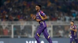 পিএসএল ছেড়ে আইপিএলে যোগ দেওয়ায় শাস্তি পেলেন মুজারাবানি