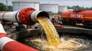 ভারত থেকে এলো আরও ৫ হাজার মেট্রিক টন ডিজেল