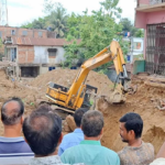 দুর্গাপুরে অবৈধ স্থাপনা উচ্ছেদে আবারো প্রশাসনের অভিযান