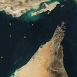 ইরানিদের সতর্কতার পর হরমুজে ঢোকার আগে ঘুরে গেছে যুক্তরাষ্ট্রের জাহাজ