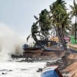 ১২ ঘণ্টার মধ্যে ৮০ কিমি বেগে ঝড়ের শঙ্কা যেসব জেলায়