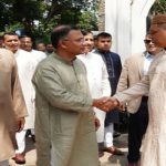 সেনাসদস্যদের সঙ্গে ঈদ আনন্দ প্রধানমন্ত্রীর
