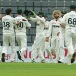প্রথম দিন শেষে ২৫৭ রানে পিছিয়ে পাকিস্তান