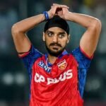 আর্শদীপকে আইপিএল থেকে নিষিদ্ধের দাবি, কিন্তু কেন