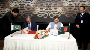 পাকিস্তানের স্বরাষ্ট্রমন্ত্রীর ঢাকা সফর নিয়ে কৌতুহল কেন?