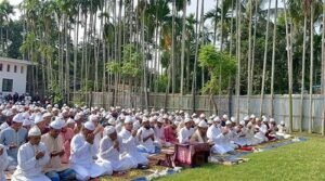 সৌদির সঙ্গে মিল রেখে চট্টগ্রামের শতাধিক গ্রামে ঈদ উদযাপন