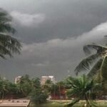 দুপুরের মধ্যে ৬০ কিমি বেগে ঝড়ের পূর্বাভাস, সতর্কতা ৮ অঞ্চলে
