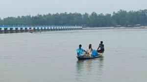বাড়ছে তিস্তার পানি, নদীপাড়ে বন্যার শঙ্কা