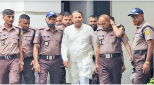 মানবতাবিরোধী অপরাধে ইনুর ১০ বছর কারাদণ্ড