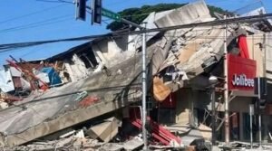ফিলিপাইনে শক্তিশালী ভূমিকম্পে নিহত বেড়ে ৩২