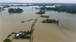 বন্যায় মৃতের সংখ্যা বেড়ে ৫৮