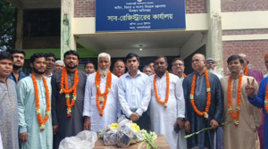 ‎লালমনিরহাট জেলা দলিল লেখক সমিতির নির্বাচনে সভাপতি সিরাজুল ও সম্পাদক হামিদুর নির্বাচিত