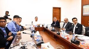 জ্বালানি সংকট নিরসনে ৩ নির্দেশনা প্রধানমন্ত্রীর