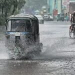 চলতি মাসে দেশজুড়ে টানা বৃষ্টি ও বন্যার আভাস
