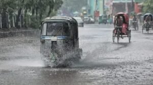 চলতি মাসে দেশজুড়ে টানা বৃষ্টি ও বন্যার আভাস