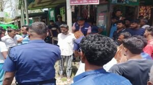 ফার্মেসিতে ডেকে নিয়ে তৃতীয় শ্রেণির ছাত্রীকে ধর্ষণ, জামায়াত কর্মি গ্রেপ্তার