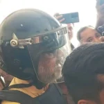‘সাবধান, ডোন্ট টাচ মি’— প্রিজনভ্যানে পুলিশ কর্মকর্তাকে ধমক দিলেন আখতারুজ্জামান