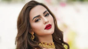 পাক অভিনেতার সঙ্গে নুসরাত ফারিয়া