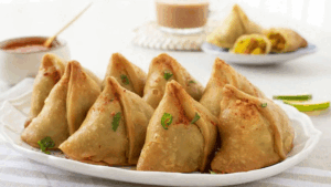 সকালে খালি পেটে শিঙাড়া খাওয়া কতটা ক্ষতিকর?