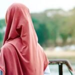 বিয়ের পাত্র খুঁজতে তরুণীর অভিনব কাণ্ড